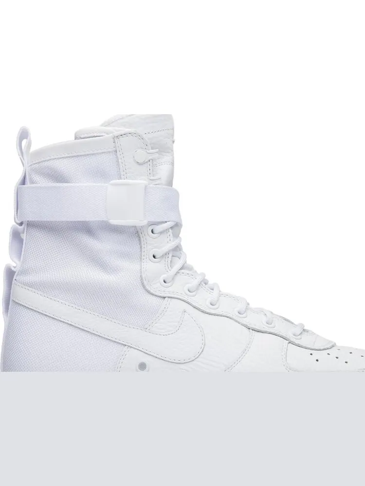 Кроссовки Nike SF Air Force 1 'QS' — изображение 2 из 8, белый