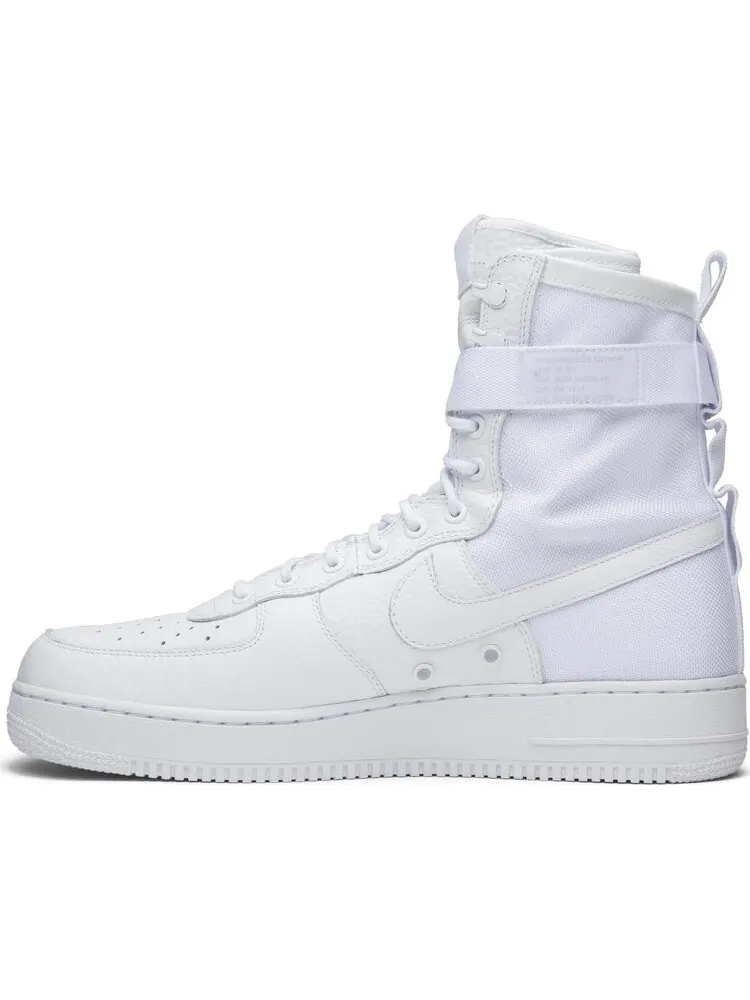 Кроссовки Nike SF Air Force 1 'QS' — изображение 3 из 8, белый