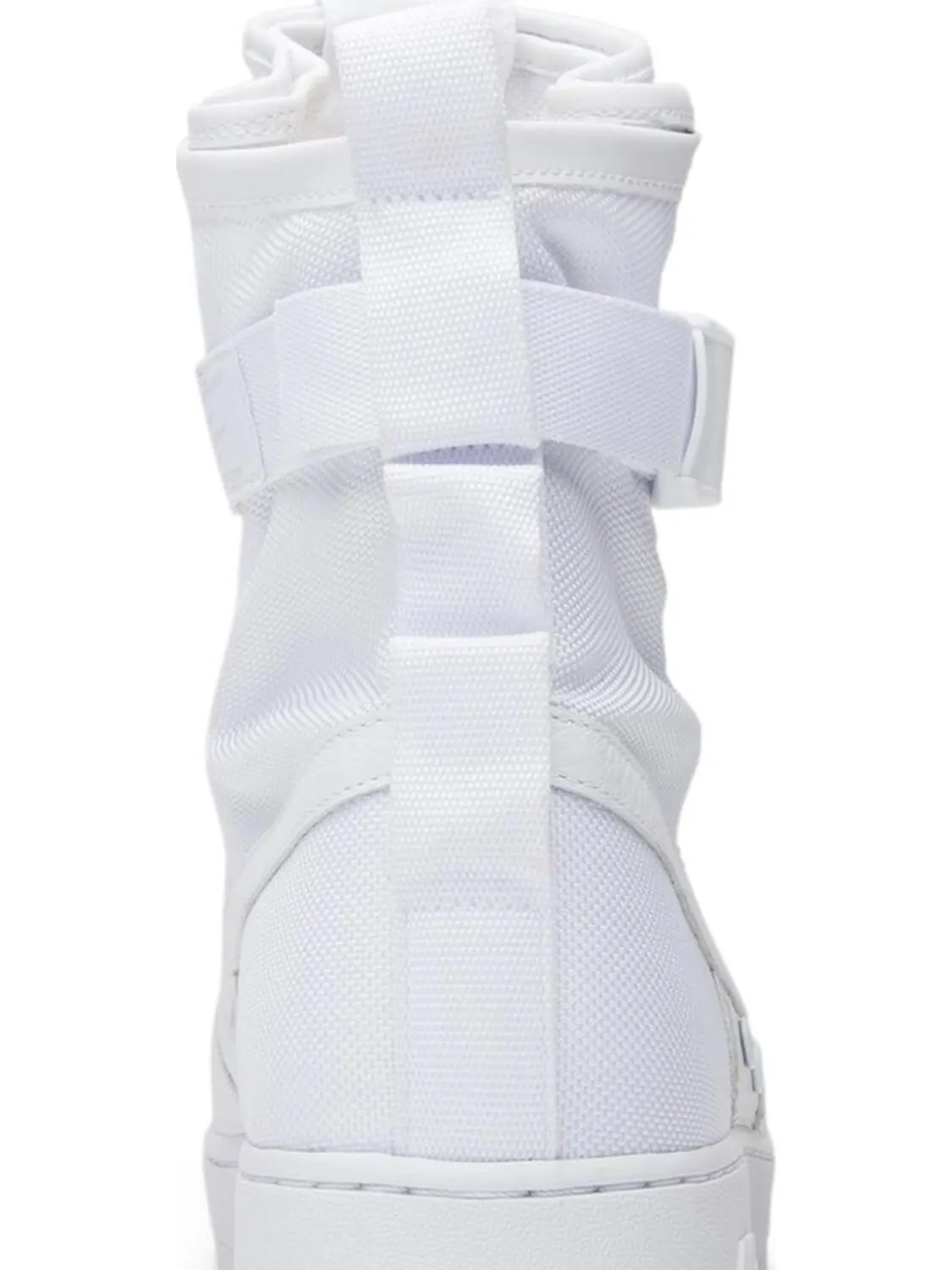 Кроссовки Nike SF Air Force 1 'QS' — изображение 7 из 8, белый