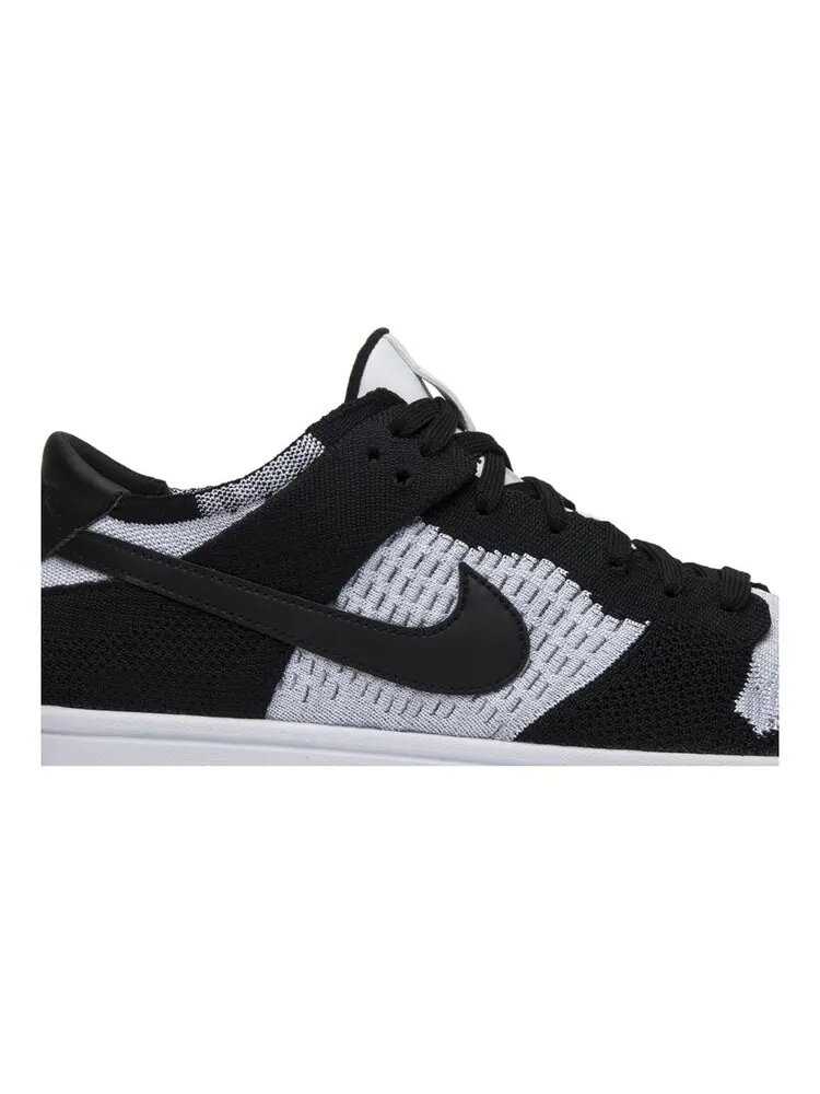 Кроссовки Nike Dunk Low Flyknit 'White Wolf Grey' — изображение 2 из 4, белый
