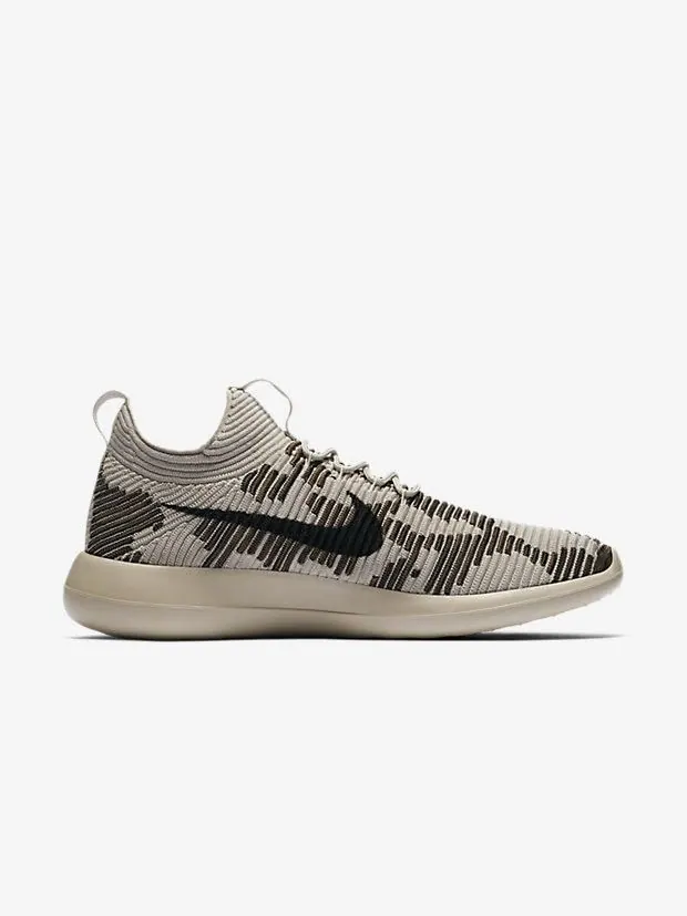 Кроссовки NikeLab Roshe Two Flyknit V2 — изображение 3 из 6, желто-коричневый