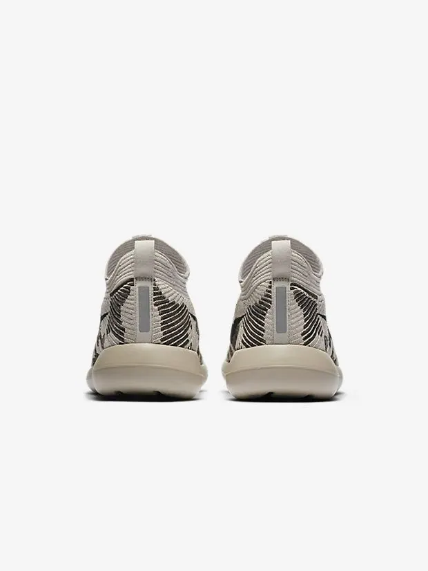 Кроссовки NikeLab Roshe Two Flyknit V2 — изображение 4 из 6, желто-коричневый