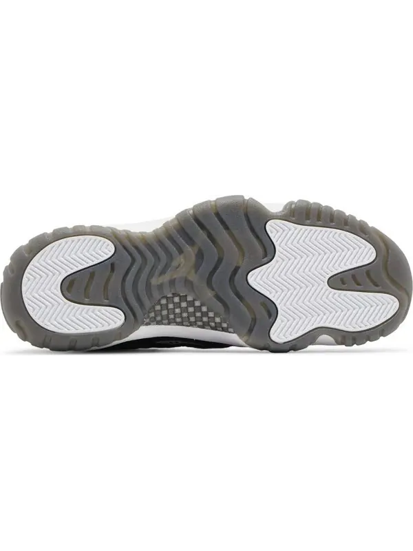 Кроссовки Air Jordan 11 Retro Low IE — изображение 4 из 5, черный/белый