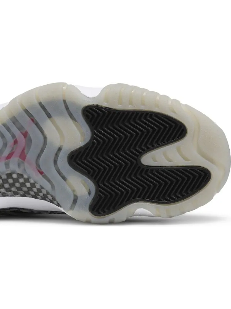 Кроссовки Air Jordan 11 Retro Low IE Black Cement — изображение 5 из 8, черный