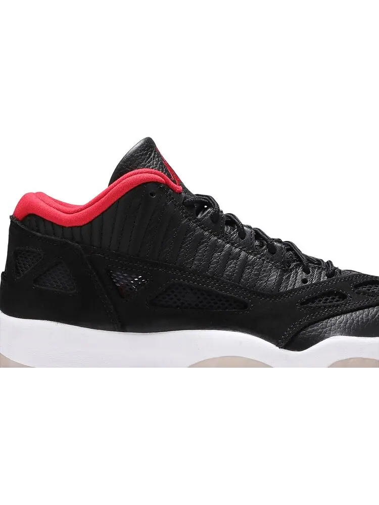 Кроссовки Air Jordan 11 Retro Low IE Bred 2021 — изображение 2 из 8, черный