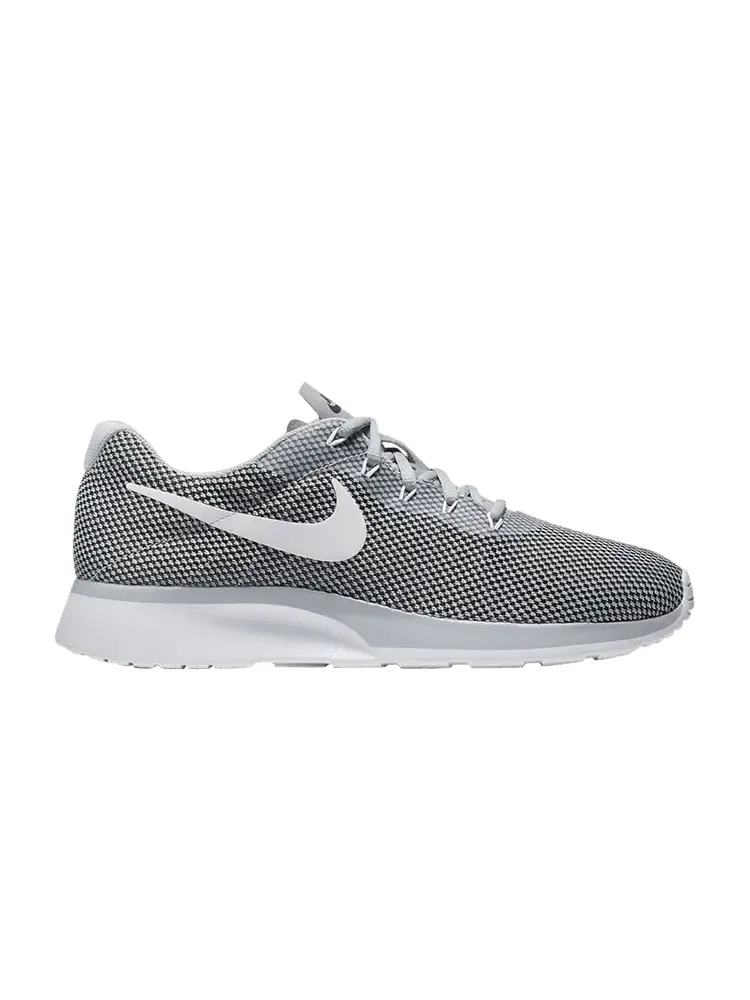 Кроссовки Nike Tanjun Racer 'Wolf Grey' — изображение 1 из 1, серый/черный/белый