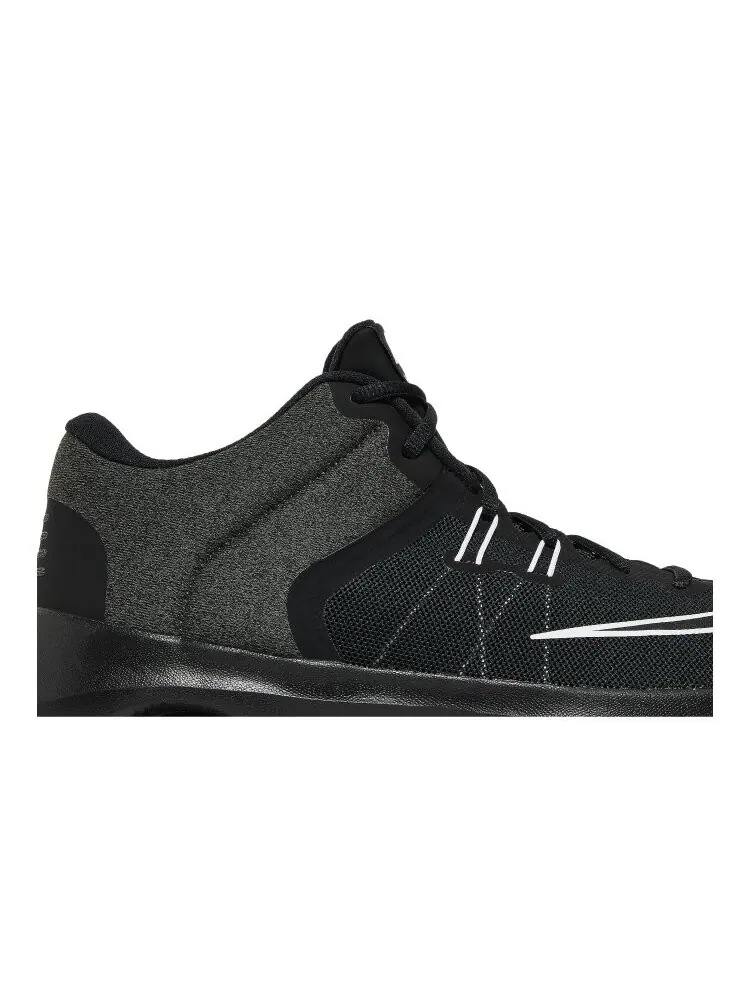 Кроссовки Nike Air Versitile 2 'Black White' — изображение 2 из 4, черный