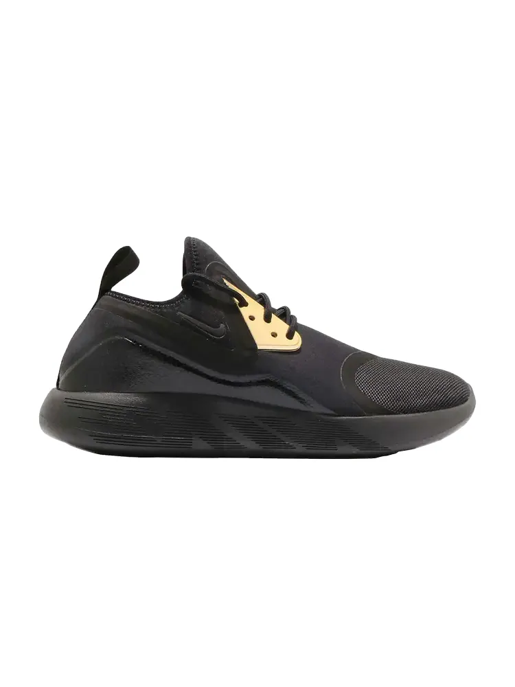 Кроссовки Nike Lunarcharge Essential 'Black Metallic Gold' — изображение 1 из 1, черный