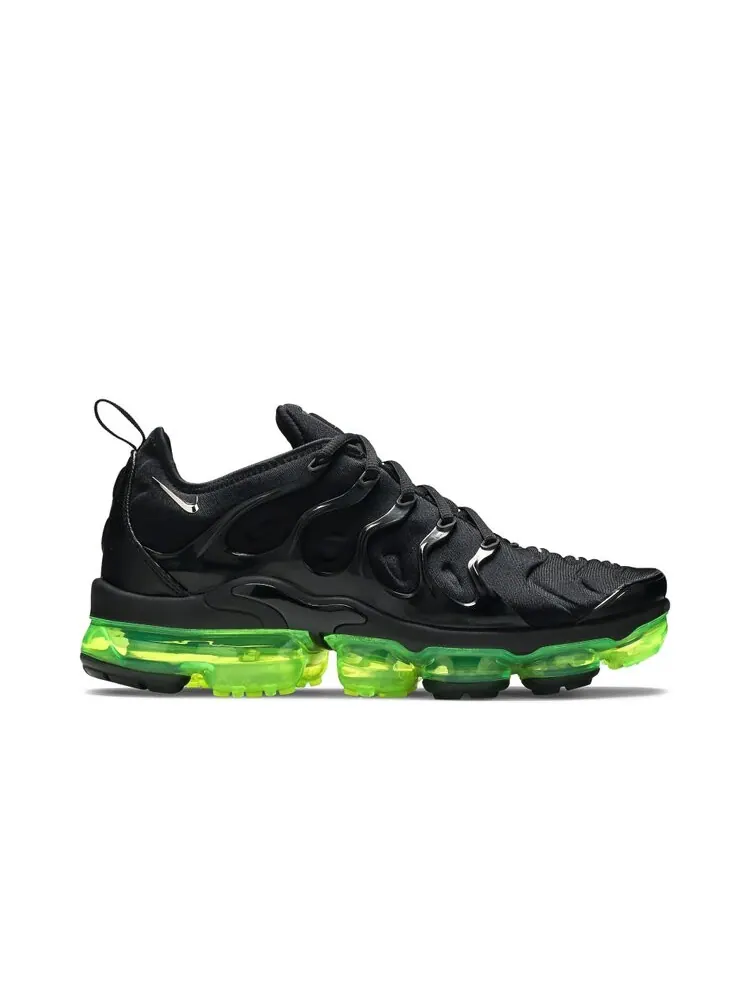 Кроссовки Nike Air VaporMax Plus 'Black Volt' — изображение 1 из 4, черный