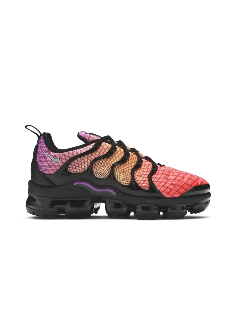 Кроссовки Nike Air VaporMax Plus 'Grid Sunset' — изображение 1 из 4, оранжевый