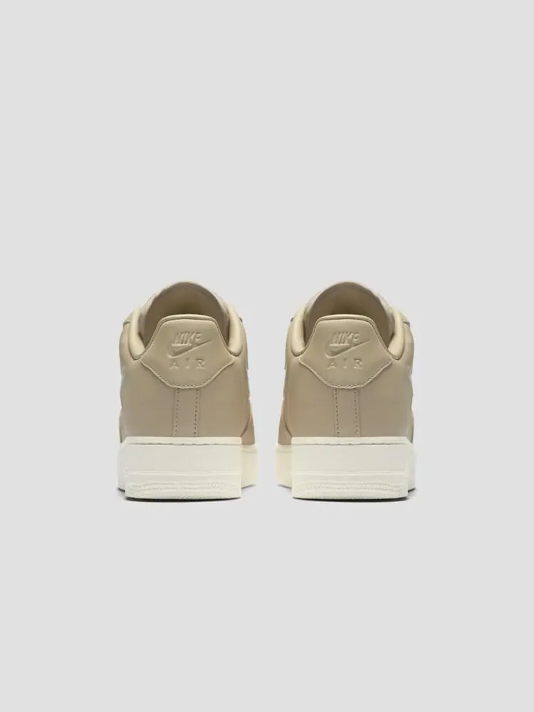 Кроссовки Nike Air Force 1 Low PRM 'Jewel' — изображение 5 из 6, загар