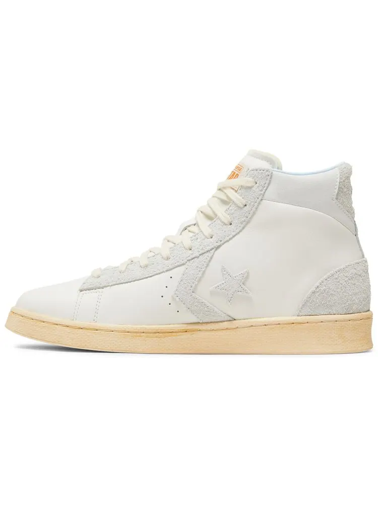 Кроссовки Converse P.J. Tucker x Pro Leather High 'Vintage White' — изображение 3 из 8, белый