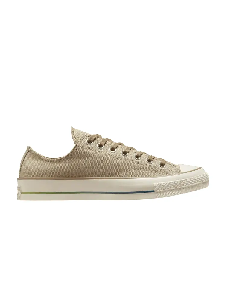 Кроссовки Converse Chuck 70 Low 'Color Fade - Beach Stone' — изображение 1 из 1, красный