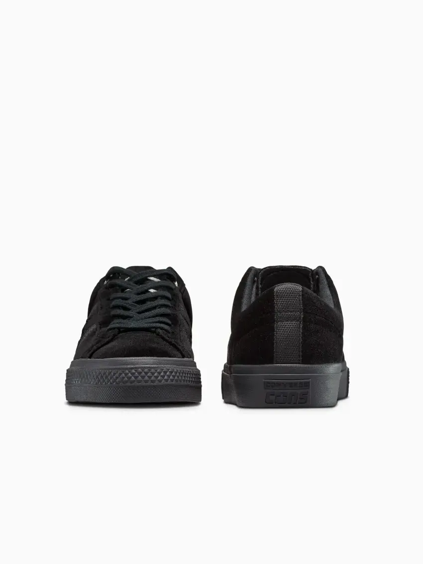Кроссовки унисекс Converse x Undefeated One Star Academy Pro — изображение 6 из 13, черный