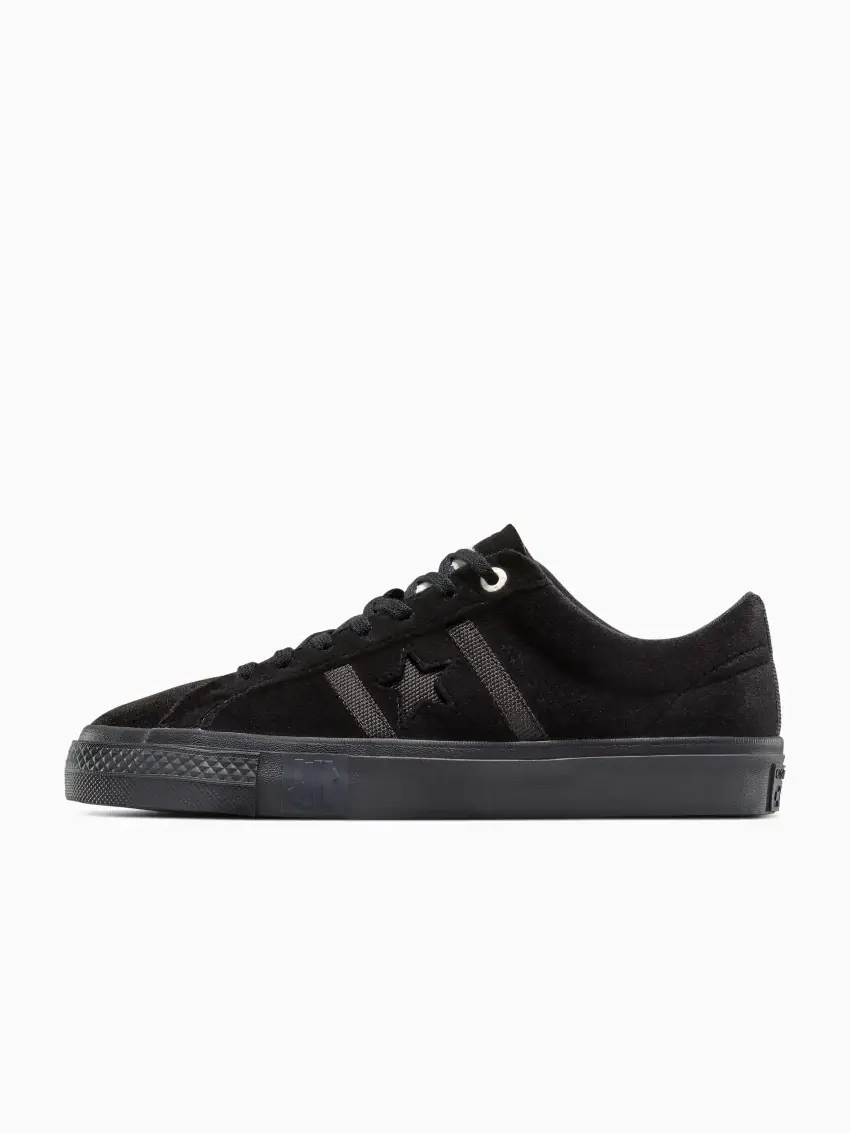 Кроссовки унисекс Converse x Undefeated One Star Academy Pro — изображение 8 из 13, черный