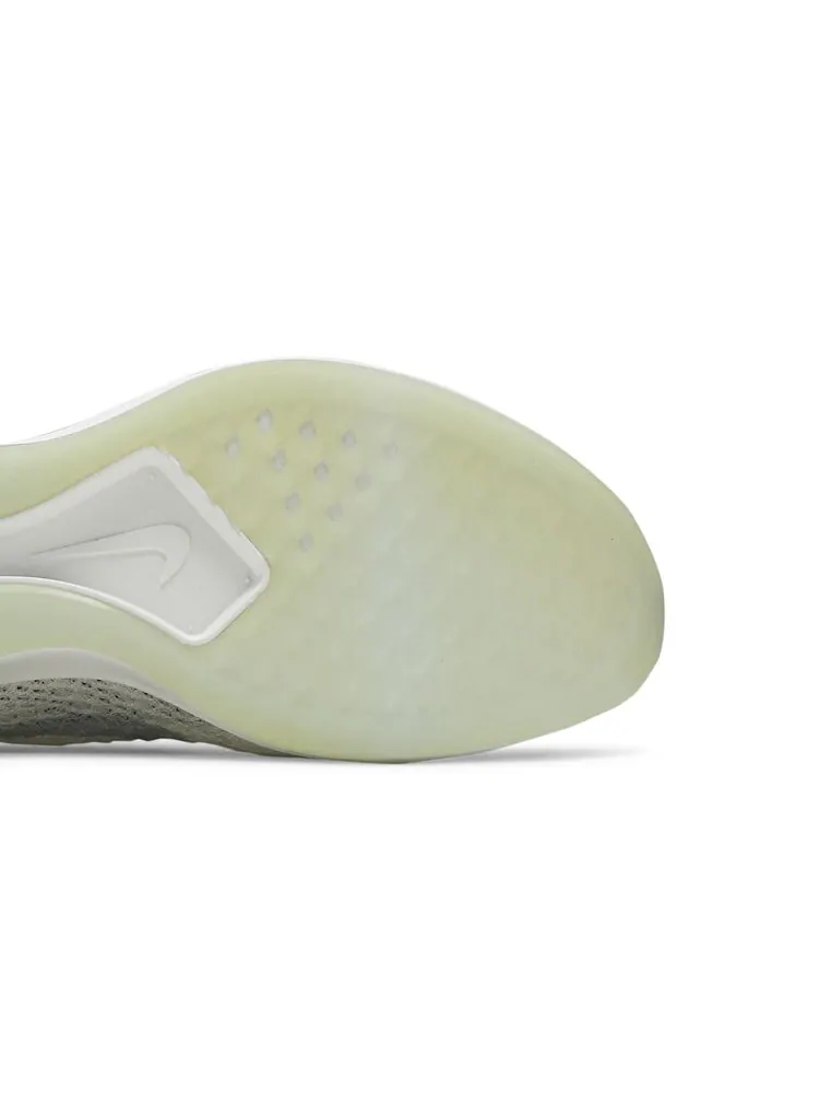 Кроссовки Wmns Air Zoom Mariah Flyknit Racer 'White Pure Platinum' — изображение 5 из 8, белый платиновый