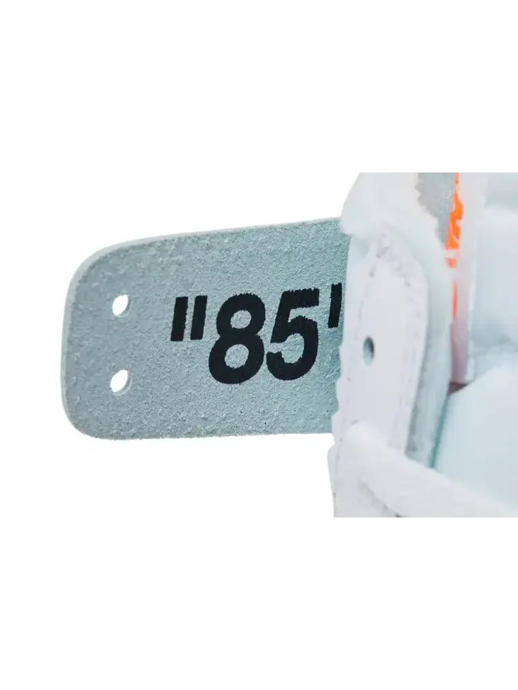Кроссовки Virgil Abloh Archive x Air Jordan 1 Retro High OG 'Alaska' — изображение 9 из 10, белый