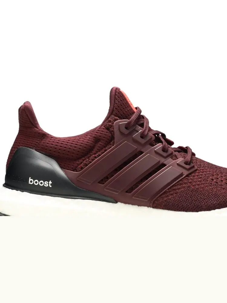 Кроссовки Adidas UltraBoost 1.0 Retro 'Burgundy' 2020 — изображение 2 из 8, красный