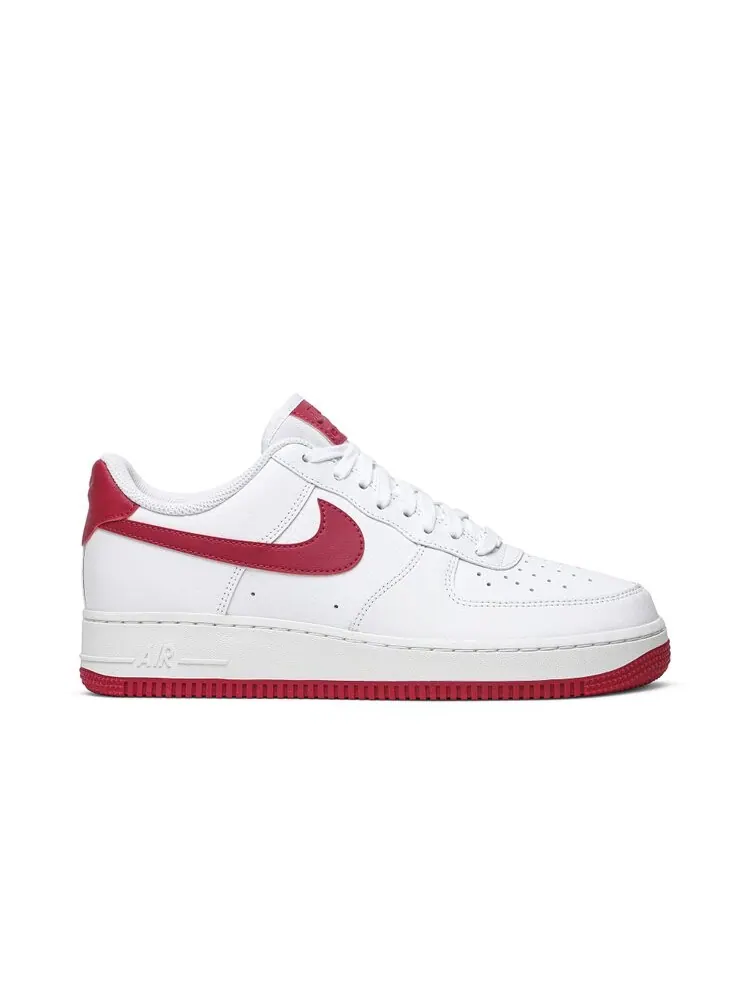 Кроссовки Nike Wmns Air Force 1 07 — изображение 1 из 4, белый