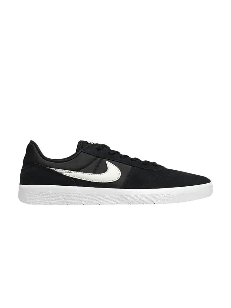 Кроссовки Team Classic SB 'Black' — изображение 1 из 1, черный