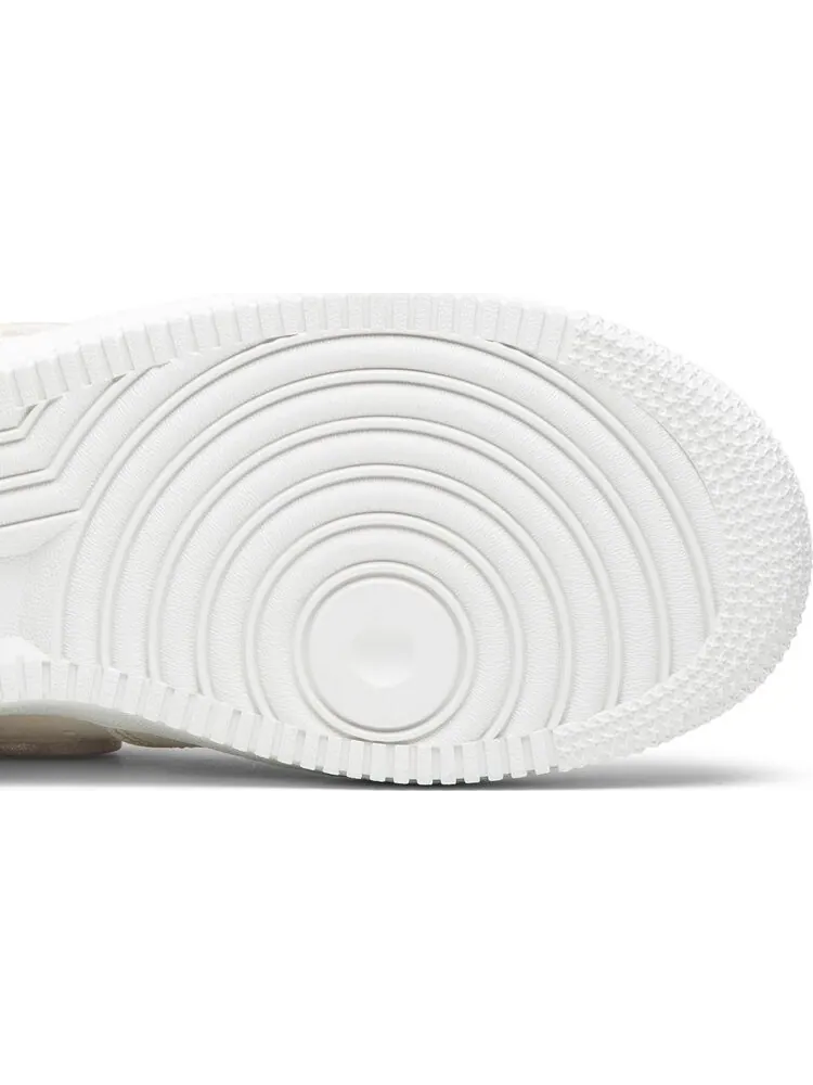 Кроссовки Nike Wmns Air Force 1 Low '07 SE 'Jelly Jewel - Pale Ivory' — изображение 5 из 8, бежевый