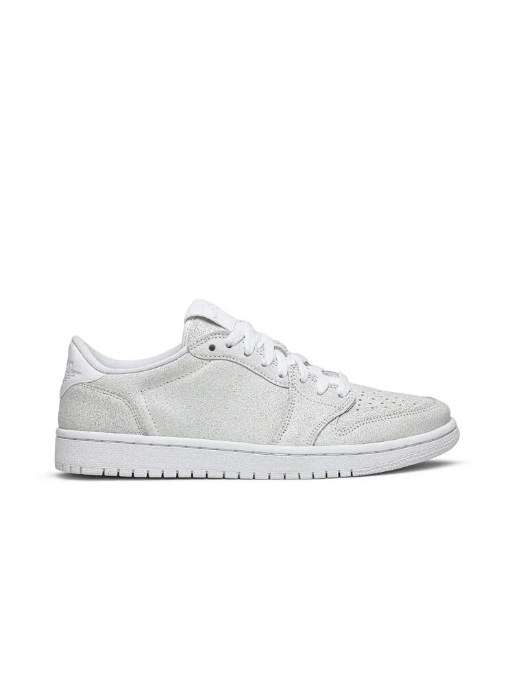 Кроссовки Air Jordan Wmns Air Jordan 1 Low NS 'Triple White' — изображение 1 из 4, черный