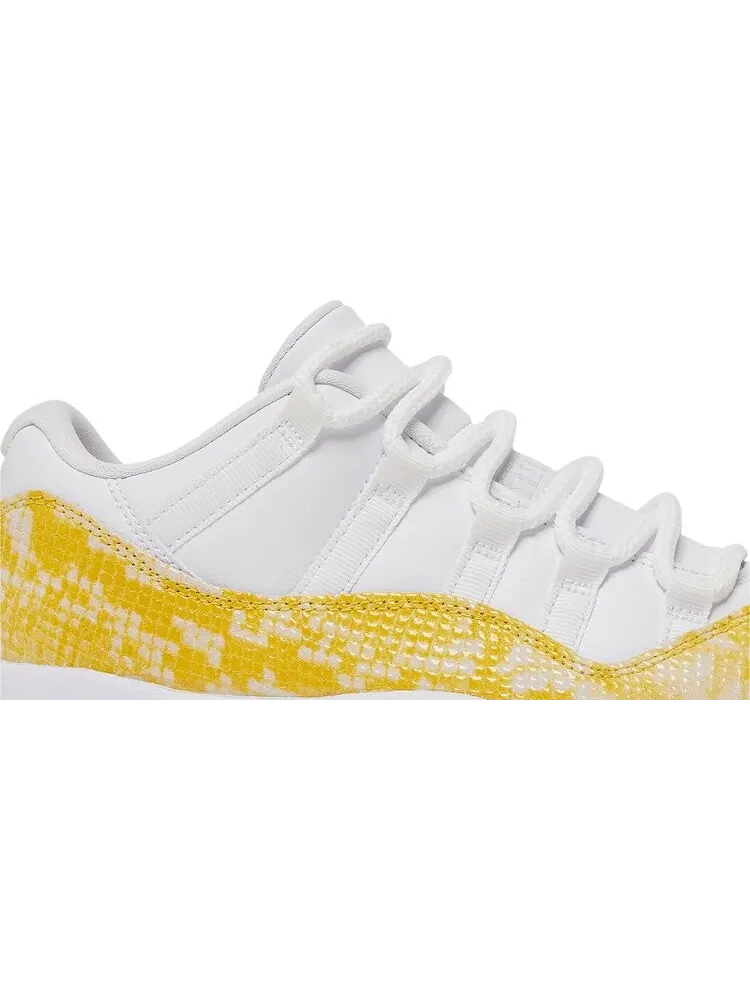 Кроссовки Wmns Air Jordan 11 Low Yellow Snakeskin — изображение 2 из 8, желтый