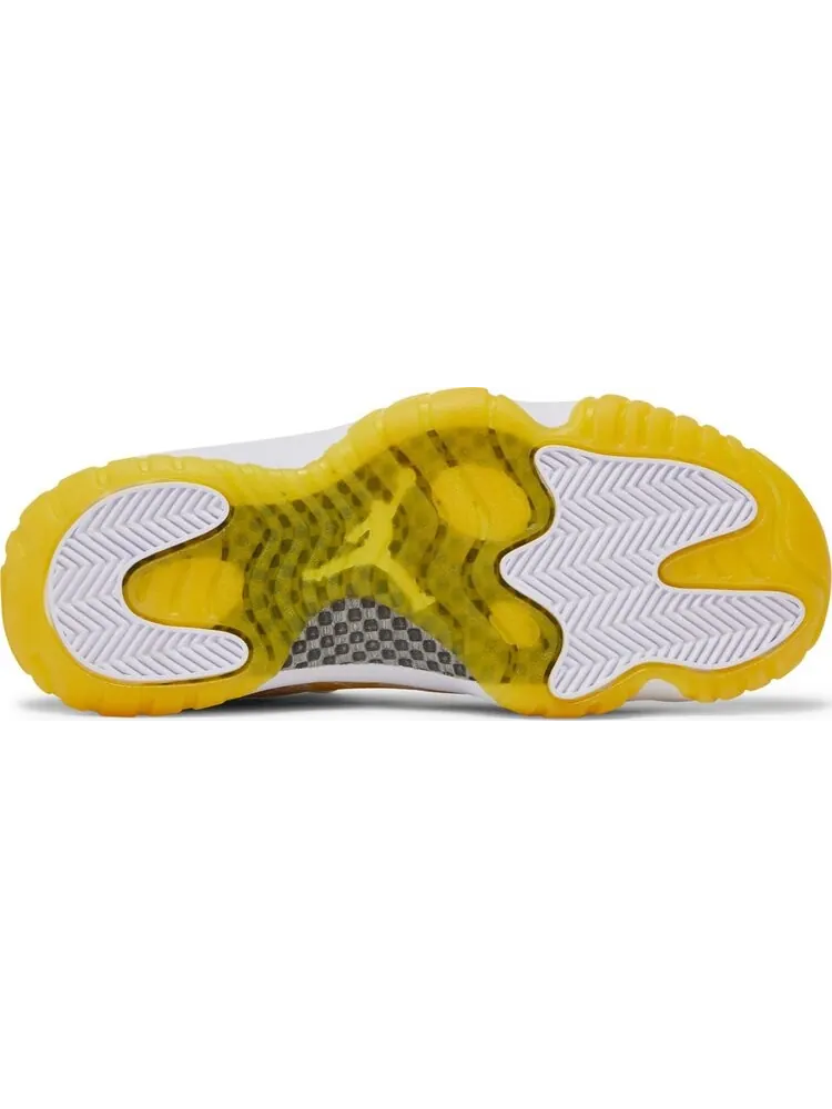 Кроссовки Wmns Air Jordan 11 Low Yellow Snakeskin — изображение 4 из 8, желтый
