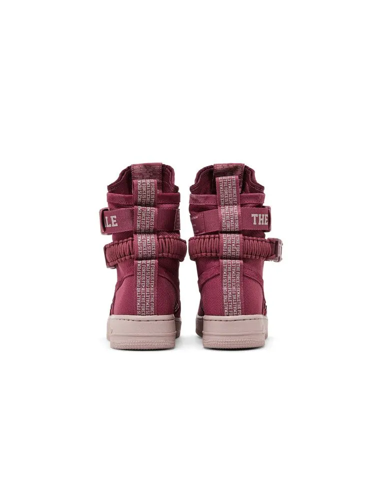 Кроссовки Nike Wmns SF Air Force 1 'Vintage Wine' — изображение 7 из 9, винтажный винный/красный