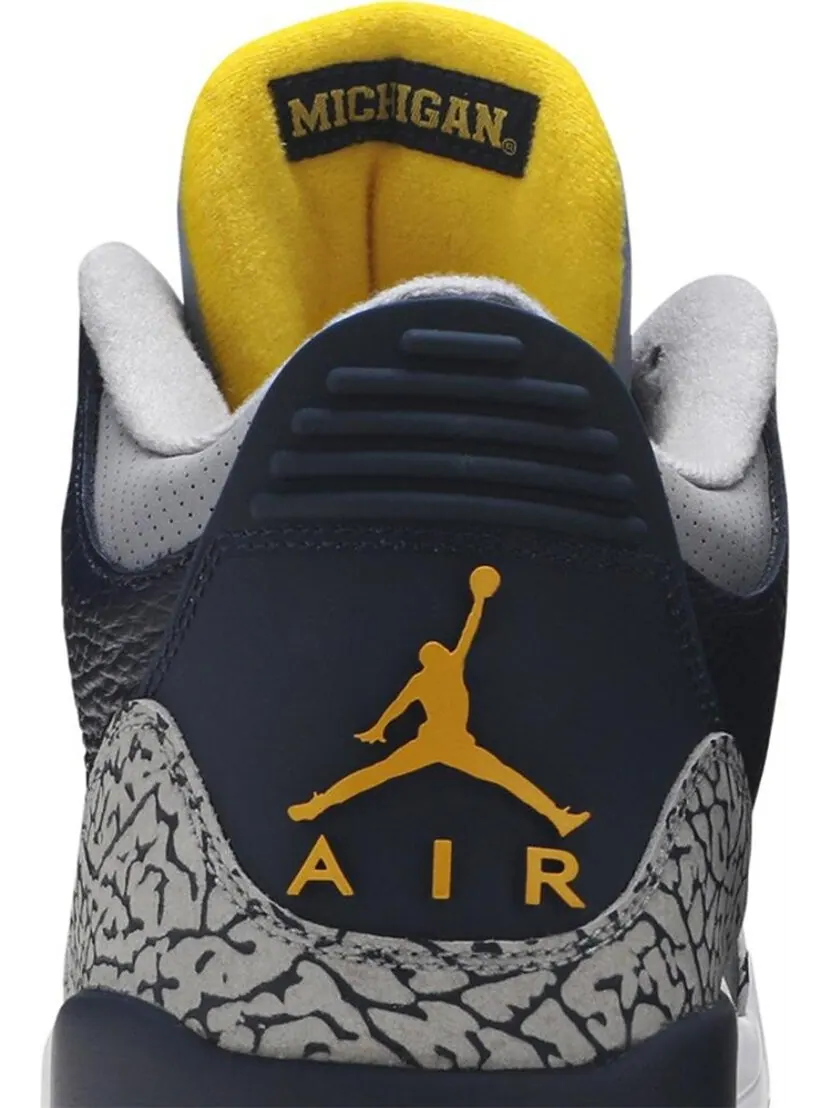 Кроссовки Air Jordan 3 Retro Michigan Wolverines PE — изображение 7 из 8, синий