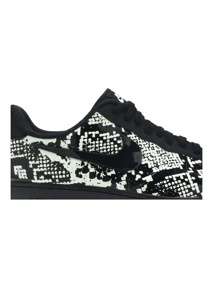 Кроссовки Nike Air Force 1 Foamposite Pro Cup 'Glow Snakeskin' — изображение 2 из 4, черный