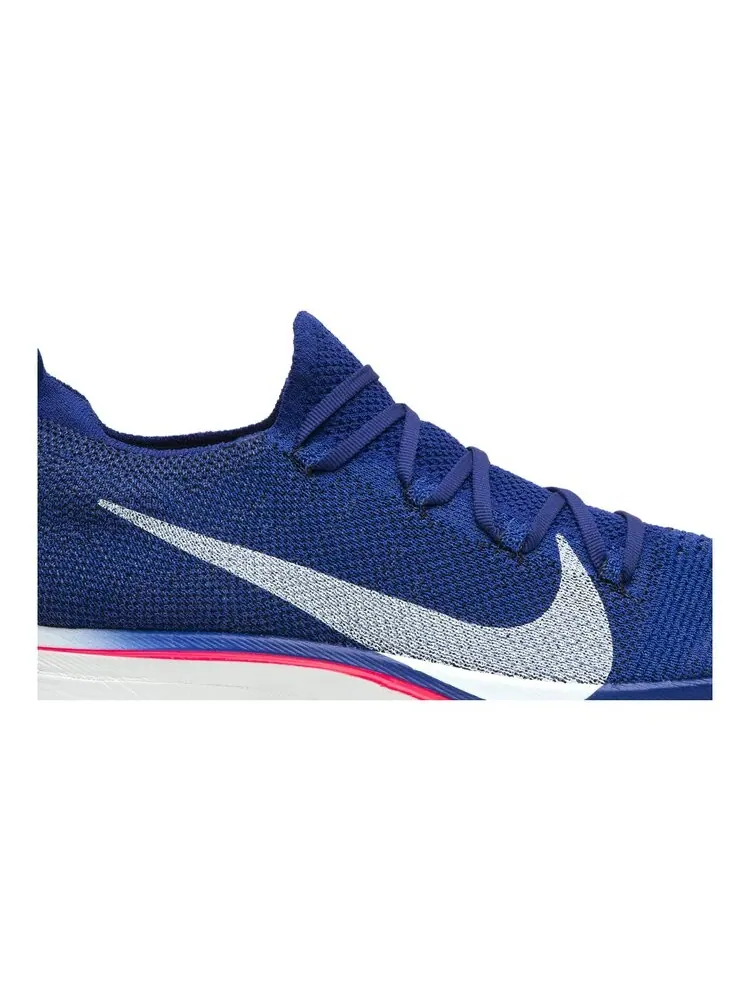 Кроссовки Nike Zoom VaporFly 4% Flyknit 'Deep Royal' — изображение 2 из 4, синий