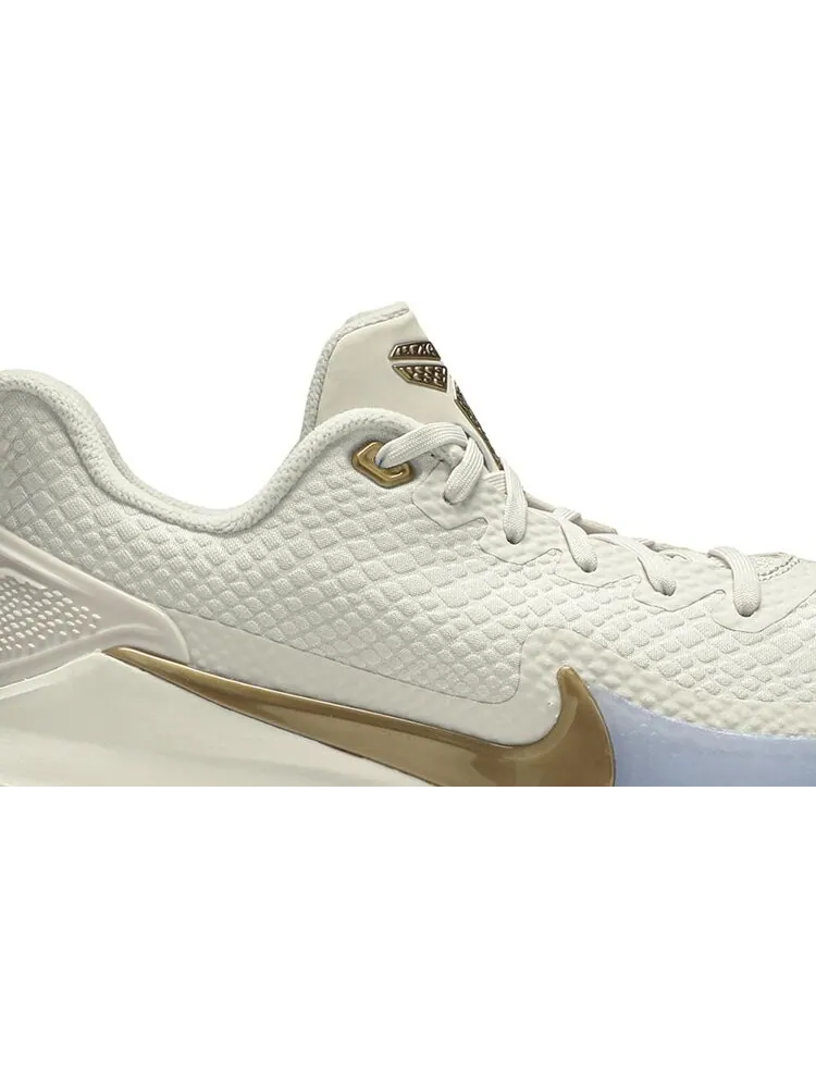Кроссовки Nike Mamba Focus 'Metallic Gold' — изображение 2 из 8, белый