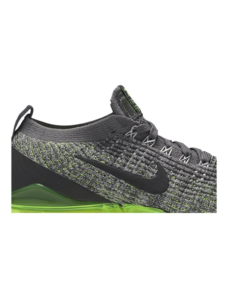 Кроссовки Nike Air VaporMax Flyknit 3 'Grey Volt' — изображение 2 из 4, серый