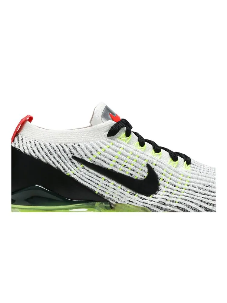 Кроссовки Nike Air VaporMax Flyknit 3 'Neon Collection' — изображение 2 из 4, белый