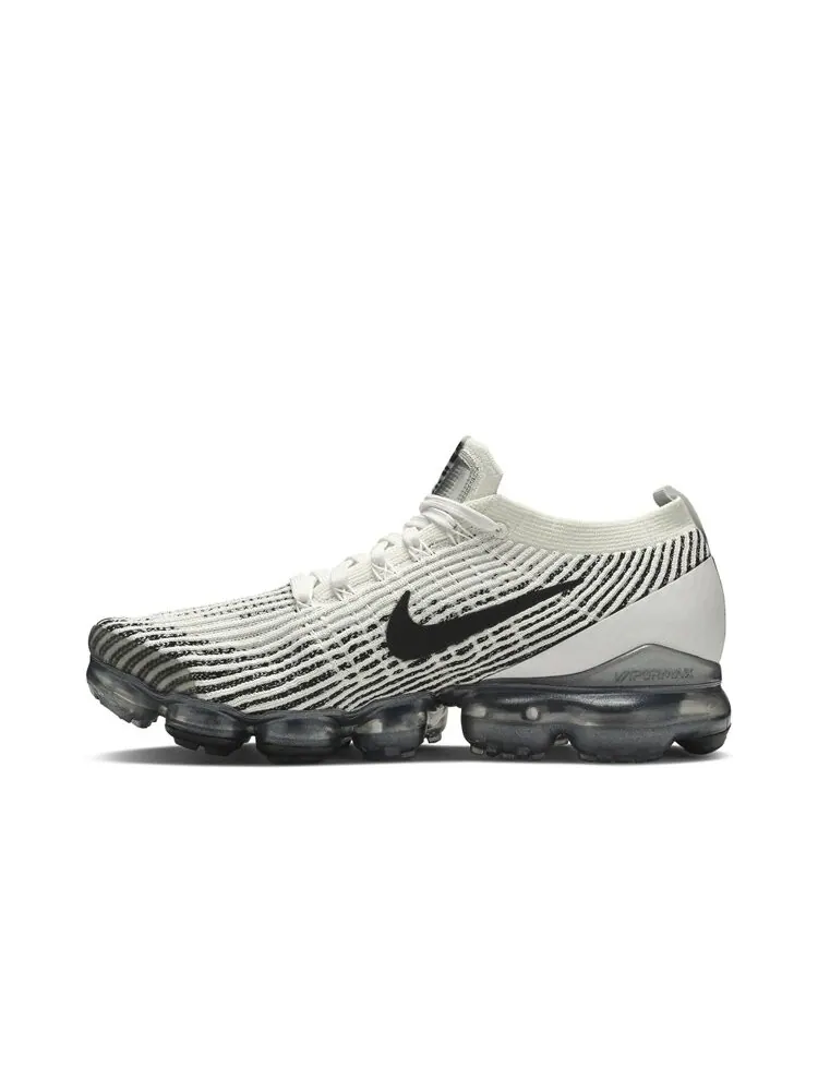 Кроссовки Nike Air VaporMax Flyknit 3 'Zebra' — изображение 3 из 4, белый
