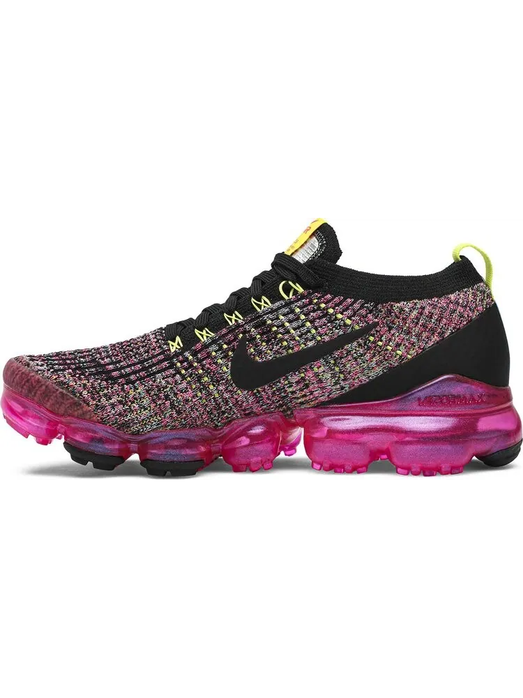 Кроссовки Nike Wmns Air VaporMax Flyknit 3 'Black Pink Blast' — изображение 3 из 8, розовый