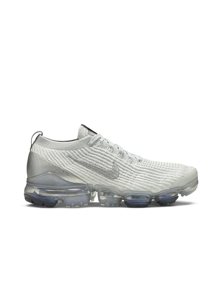 Кроссовки Nike Wmns Air VaporMax Flyknit 3 'White Silver' — изображение 1 из 4, белый