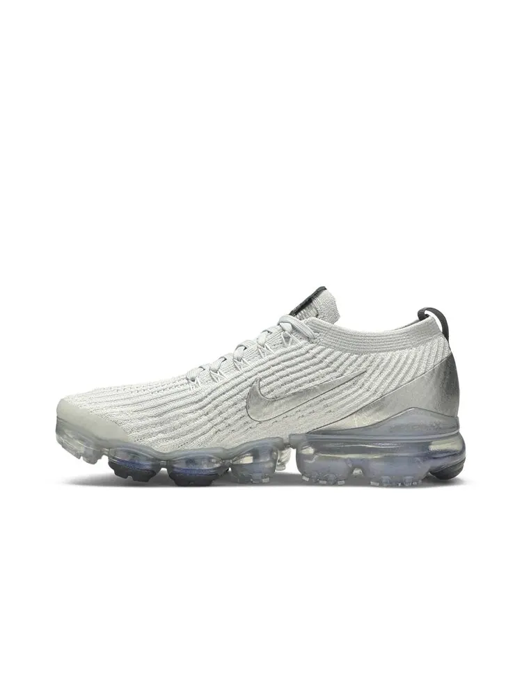 Кроссовки Nike Wmns Air VaporMax Flyknit 3 'White Silver' — изображение 3 из 4, белый