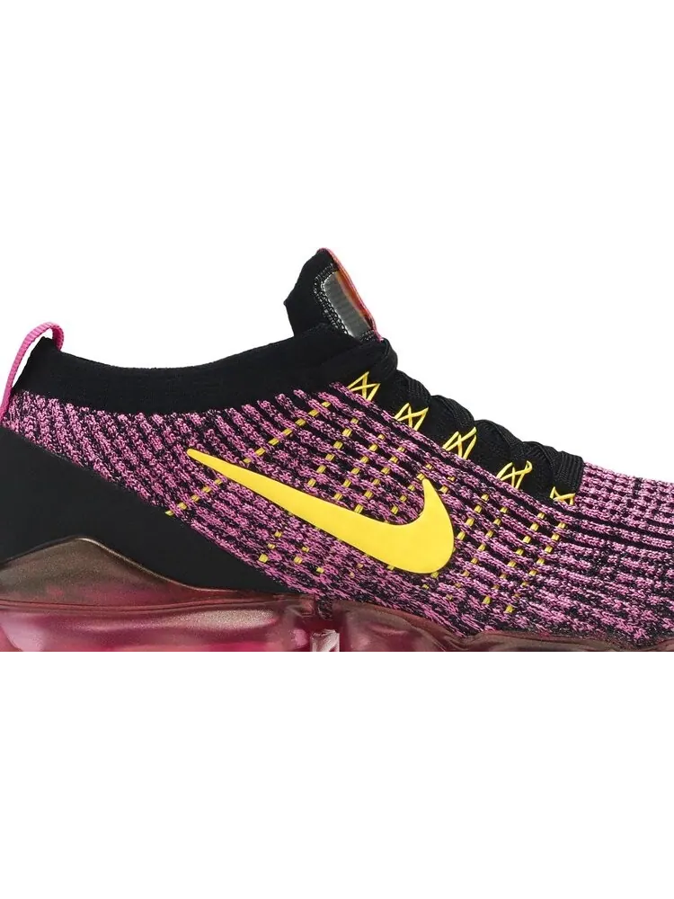 Кроссовки Nike Wmns Air VaporMax Flyknit 3 'Fuchsia Orange' — изображение 2 из 8, фиолетовый