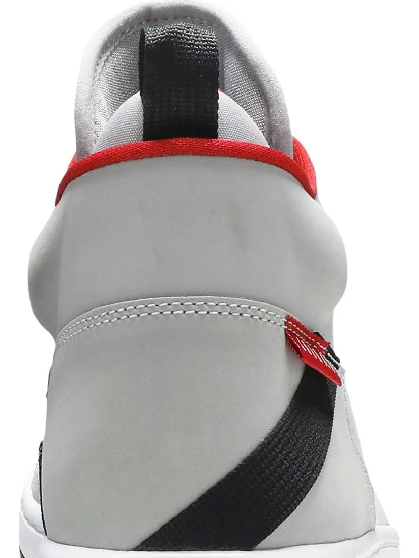 Кроссовки Jordan Fadeaway Wolf Grey — изображение 7 из 8, серый