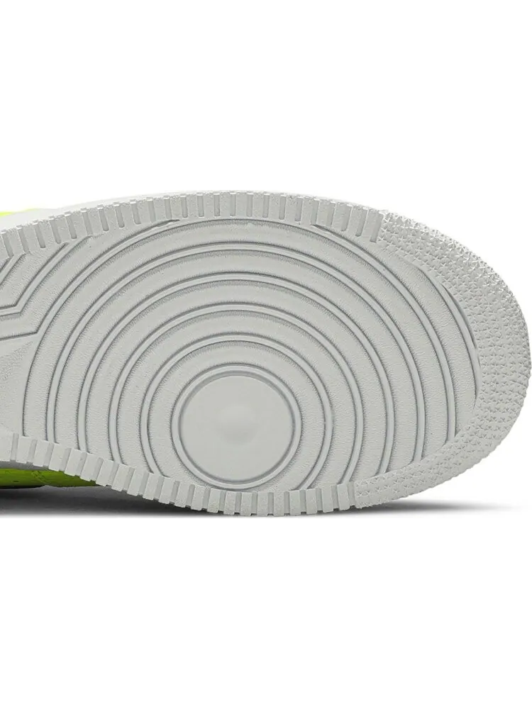 Кроссовки Nike Air Force 1 Low Utility 'Volt' — изображение 5 из 8, желтый