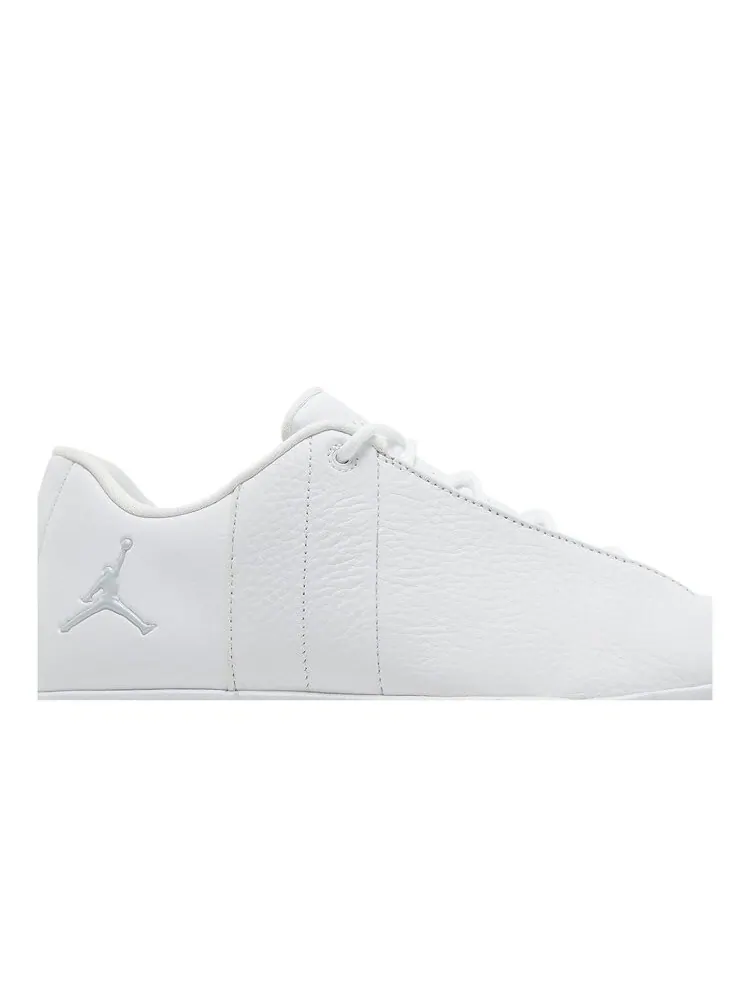 Кроссовки Air Jordan Jordan TE 2 Low — изображение 2 из 4, белый