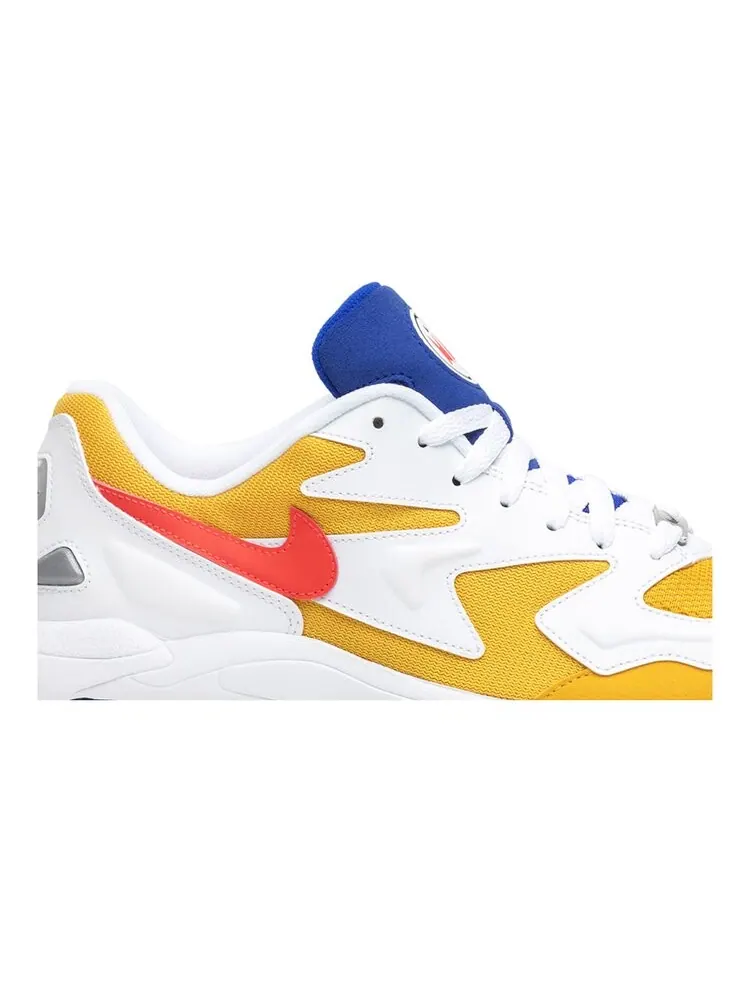 Кроссовки Nike Air Max 2 Light 'University Gold' — изображение 2 из 4, желтый
