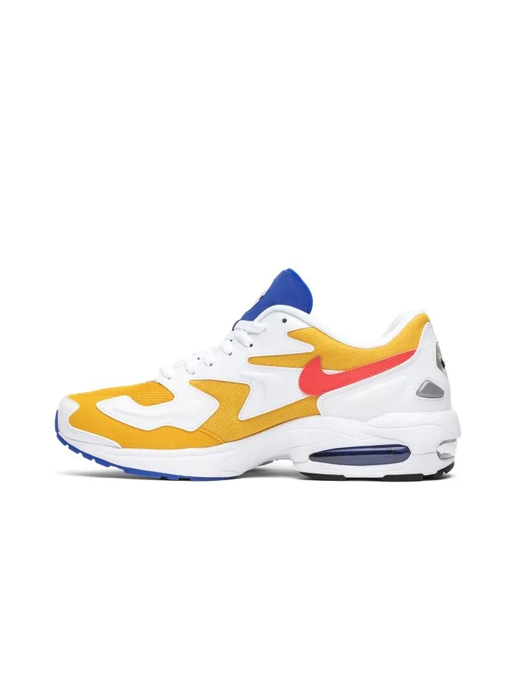 Кроссовки Nike Air Max 2 Light 'University Gold' — изображение 3 из 4, желтый