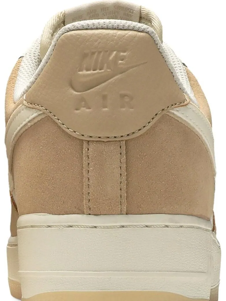 Кроссовки Nike Air Force 1 Low '07 LV8 'Desert Ore Ivory' — изображение 7 из 8, загар