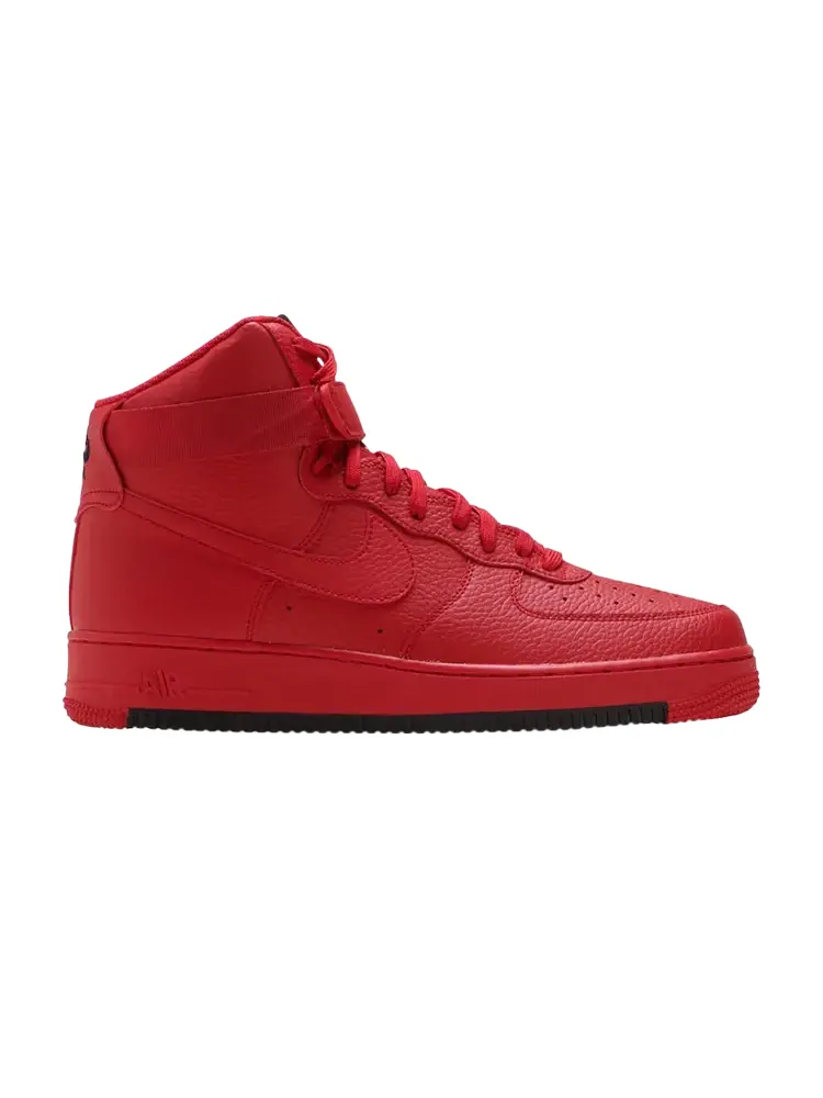 Кроссовки Nike Air Force 1 High 'University Red Black' — изображение 1 из 1, красный