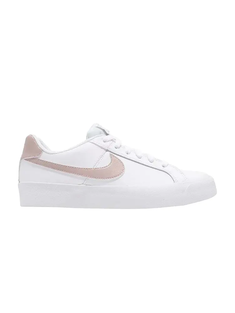 Кроссовки Nike Wmns Court Royale AC 'Particle Rose' — изображение 1 из 1, белый