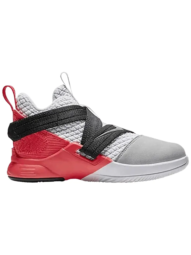 Кроссовки Nike Lebron Soldier 12 SFG PS 'White Flash Crimson' — изображение 1 из 1, красный