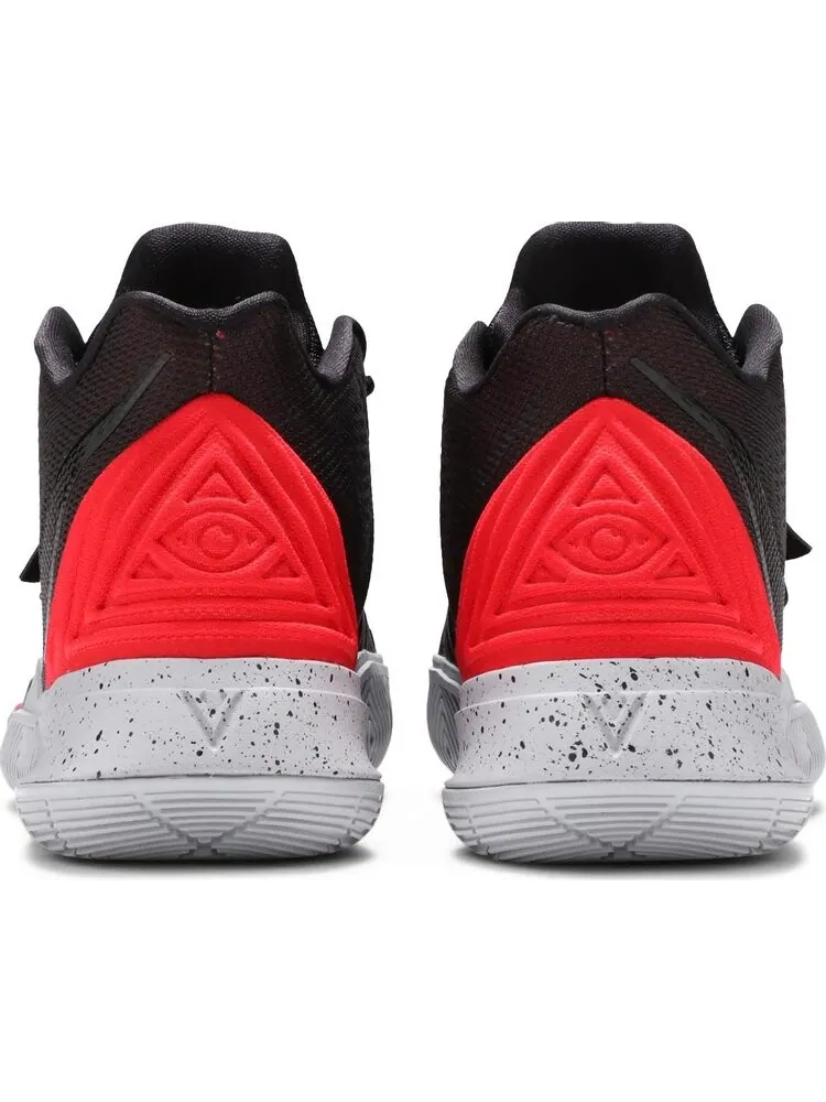 Кроссовки Nike Kyrie 5 'Bred' — изображение 6 из 8, черный
